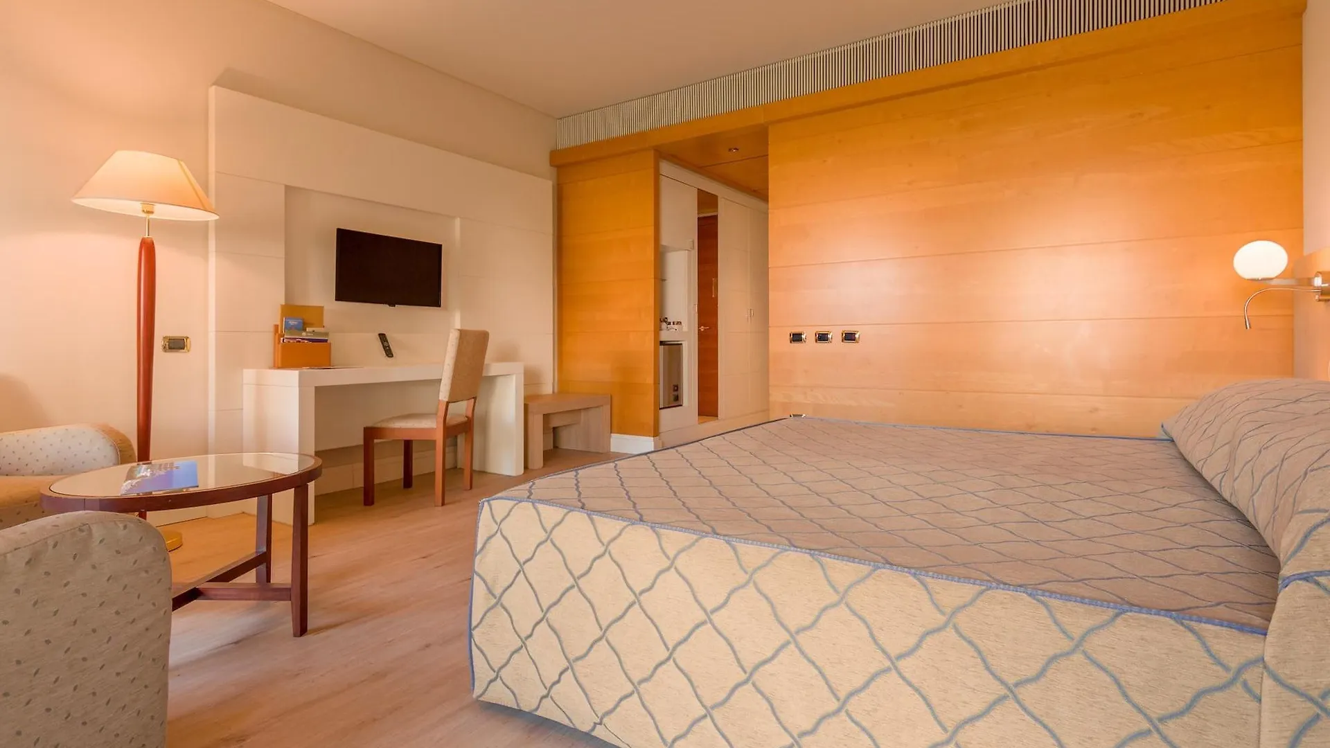 Hotel Smy Carlos V Wellness & Spa Alghero