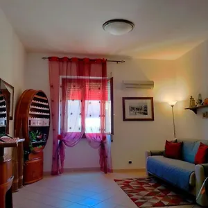 Pm 12 Via Achille Grandi Альгеро