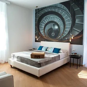 Milizie 76 Gallery Řím